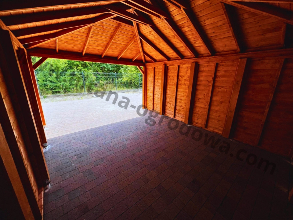 Wiata Samochodowa San Ariano - Radomsko